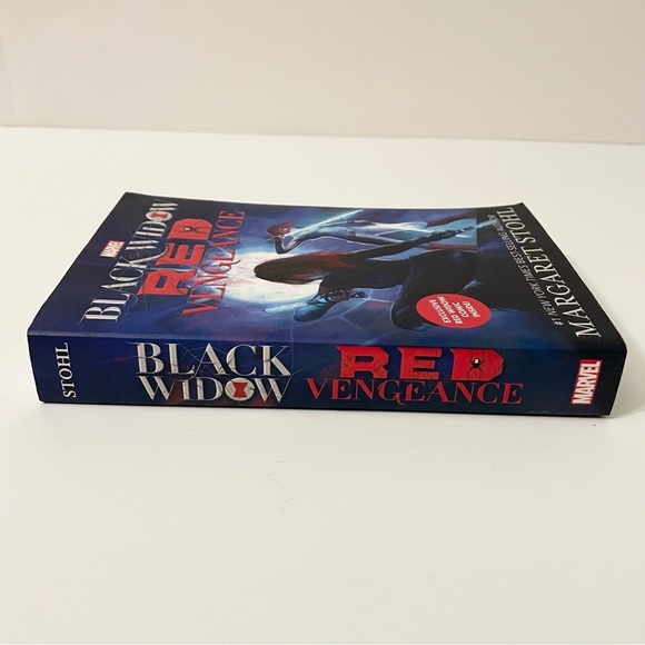 Black Widow Red Vengeance Novel Margaret Stohl Book - Picture 4 of 16